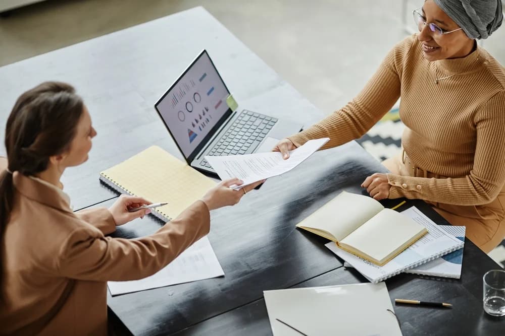 Fim da escala 6x1: como dados ajudam o RH a reorganizar equipes e custos